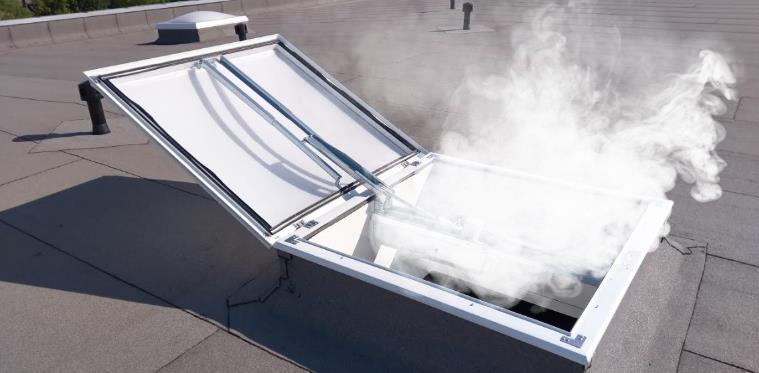 Roof-mounted smoke vents